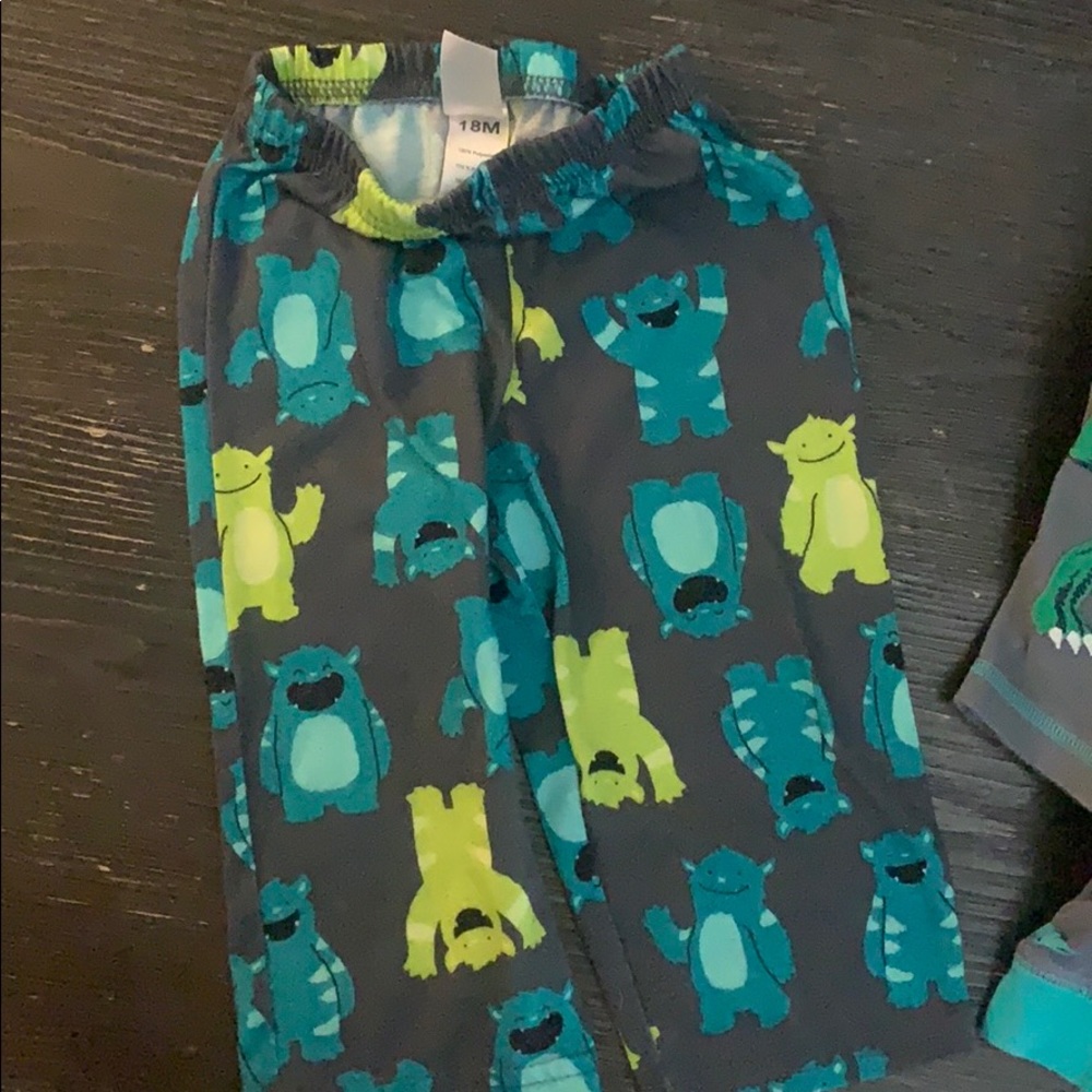 Pajama 6 Full sets  LOT 18 month boys